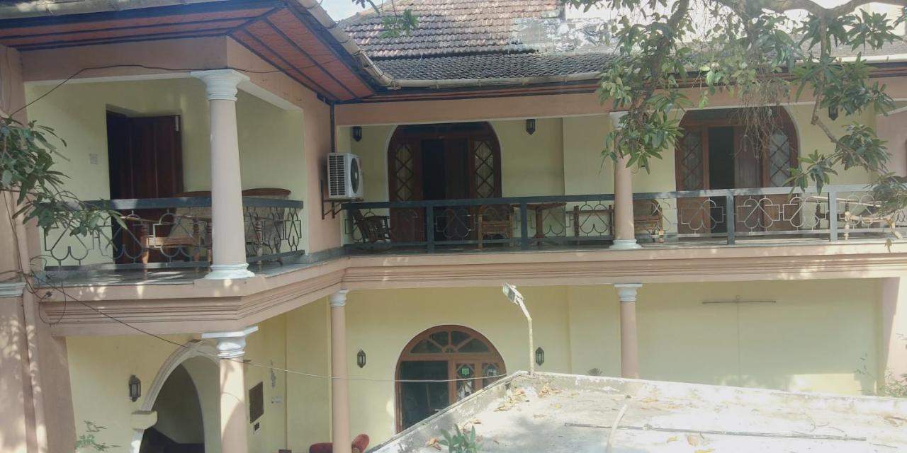 Ballard Bungalow Коччи Экстерьер фото